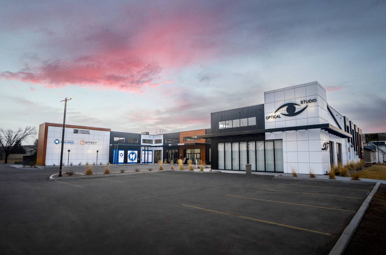 Exterior of Lethbridge Dental Services South